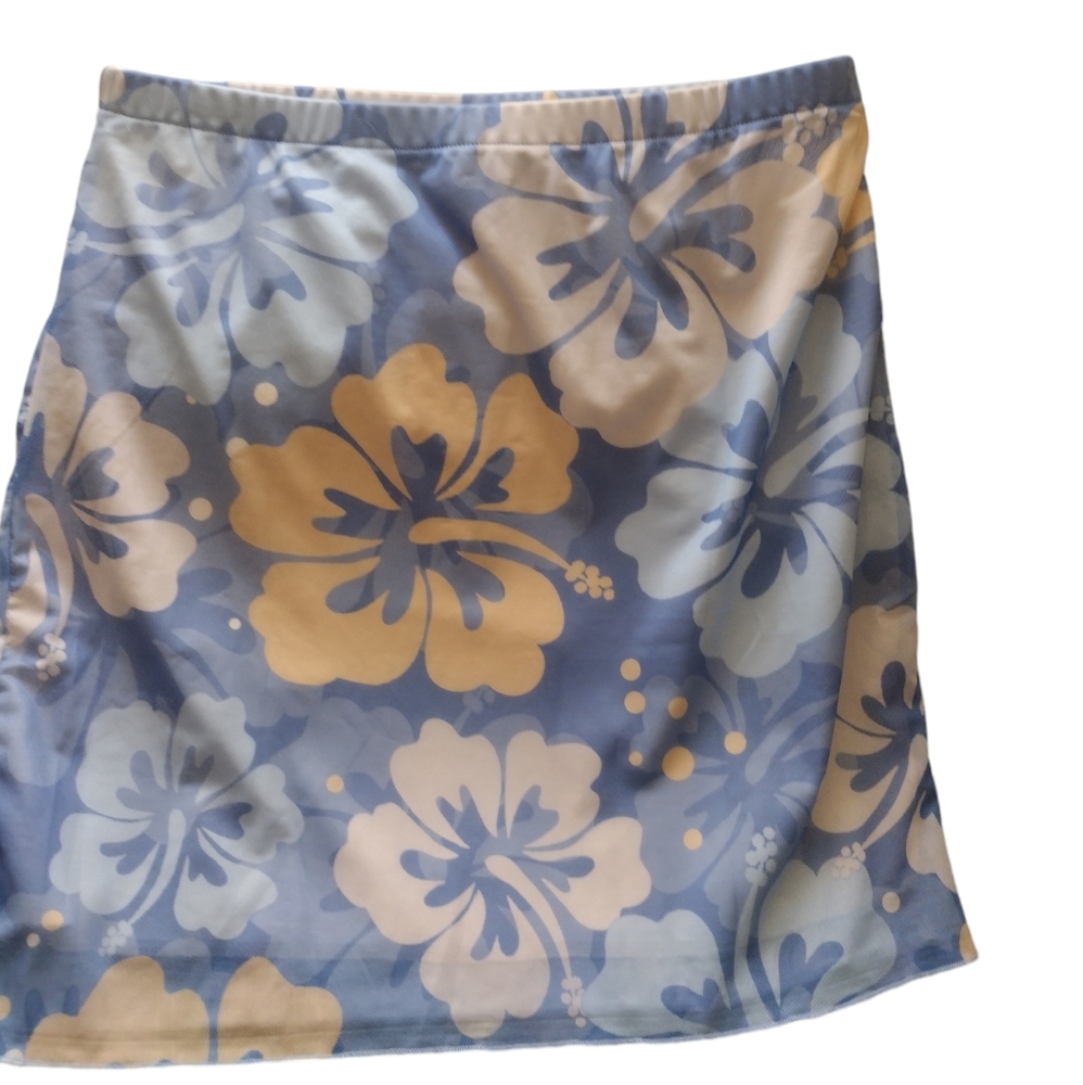 Nwt ladies floral print skirt